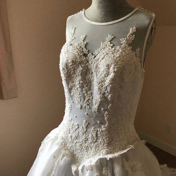 Bridal Embellished Mesh Satin Bodice Wedding Gown Long Tulle Train (Never worn) - Picture 4 of 10